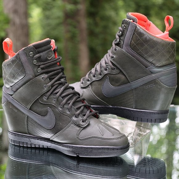 Nike Dunk Sky Hi 2.0 Sneakerboot Women's Size 9.5 - Picture 8 of 16